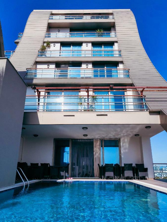 Aquamarine Luxury Residence Kerýnia Eksteriør bilde