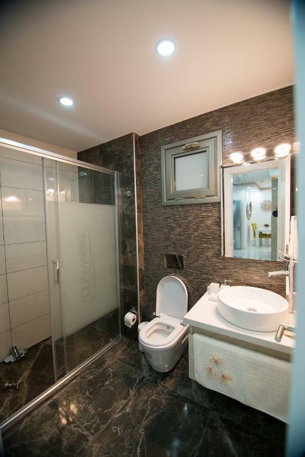 Aquamarine Luxury Residence Kerýnia Eksteriør bilde