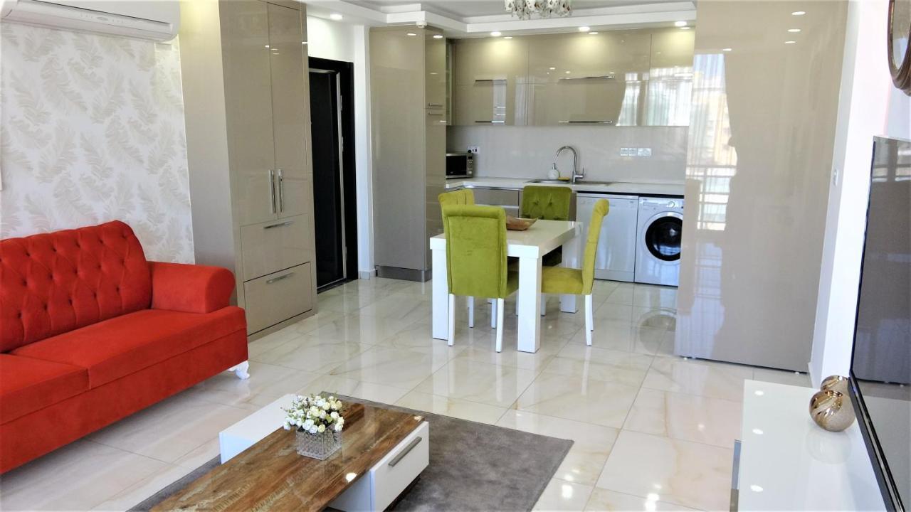 Aquamarine Luxury Residence Kerýnia Eksteriør bilde