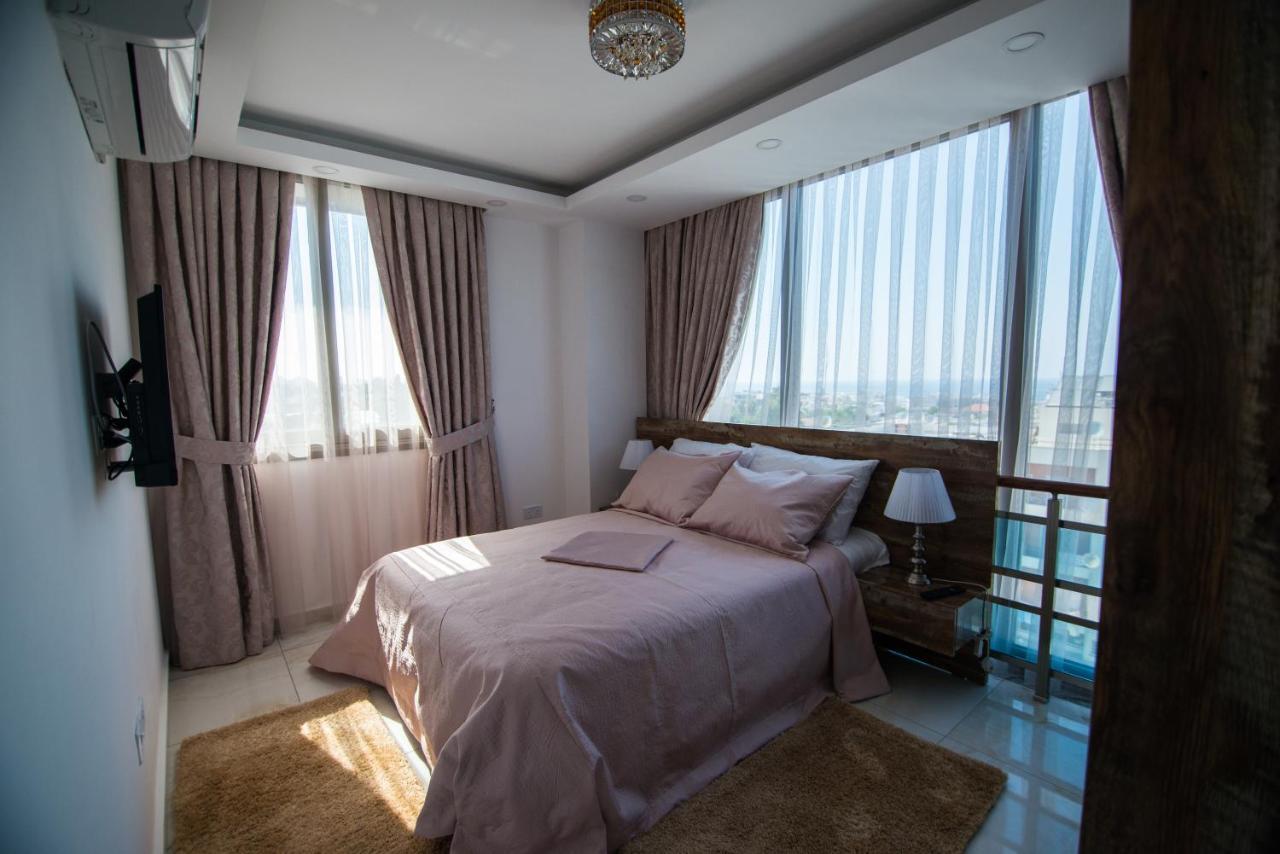Aquamarine Luxury Residence Kerýnia Eksteriør bilde