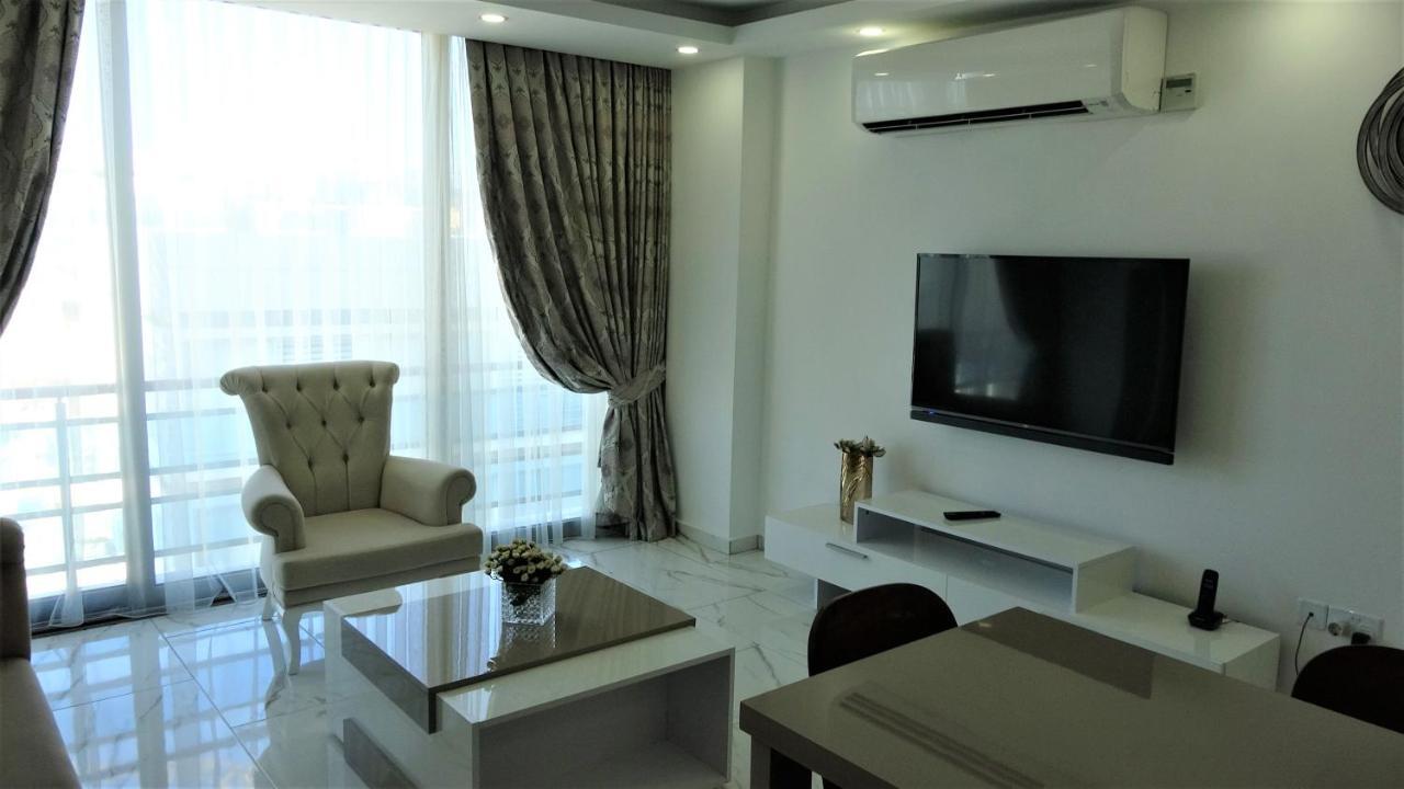 Aquamarine Luxury Residence Kerýnia Eksteriør bilde